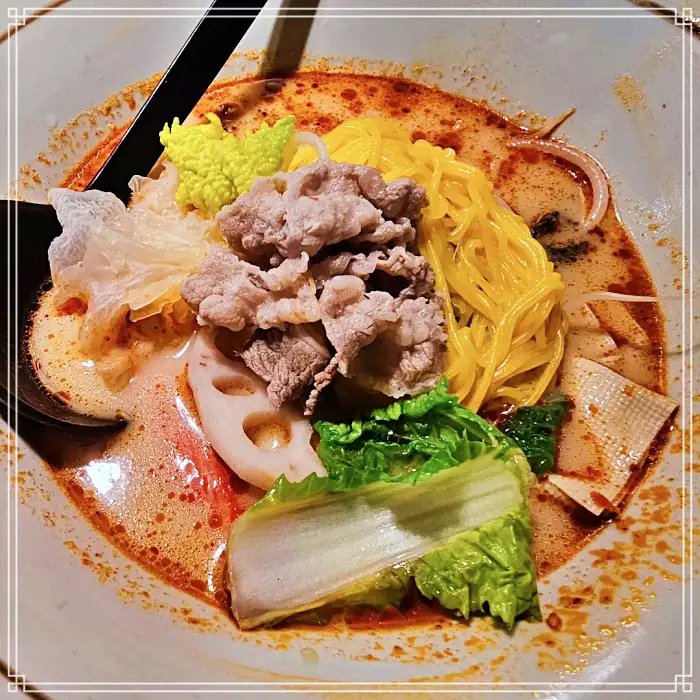 강남 신사 가로수길 맛집 중국식 가정요리 마라탕