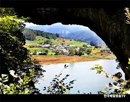 도담삼봉과 석문: 단양의 상징 같은 뷰포인트 (출처:환경매일방송TV/충북일보/단양관광공사)