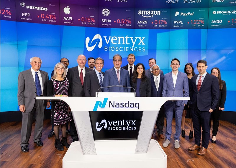 ๋ฒคํฑ์ค ๋ฐ์ด์ค์ฌ์ด์ธ์์ค ์ฌ๋
ธํผ๋ก๋ถํฐ 2,700๋ง ๋ฌ๋ฌ ์ ๋ต์ ํฌ์ ๋ฐํ