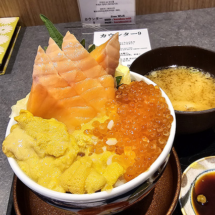 삿포로 카이센동 맛진 스시돈