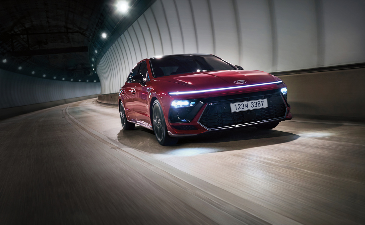 2024년 쏘나타 전면 사진