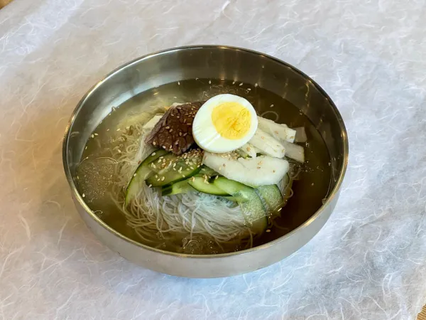 생생정보 우와한 식당 시레기손만두전골 