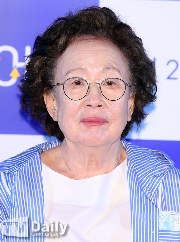 나문희 영화