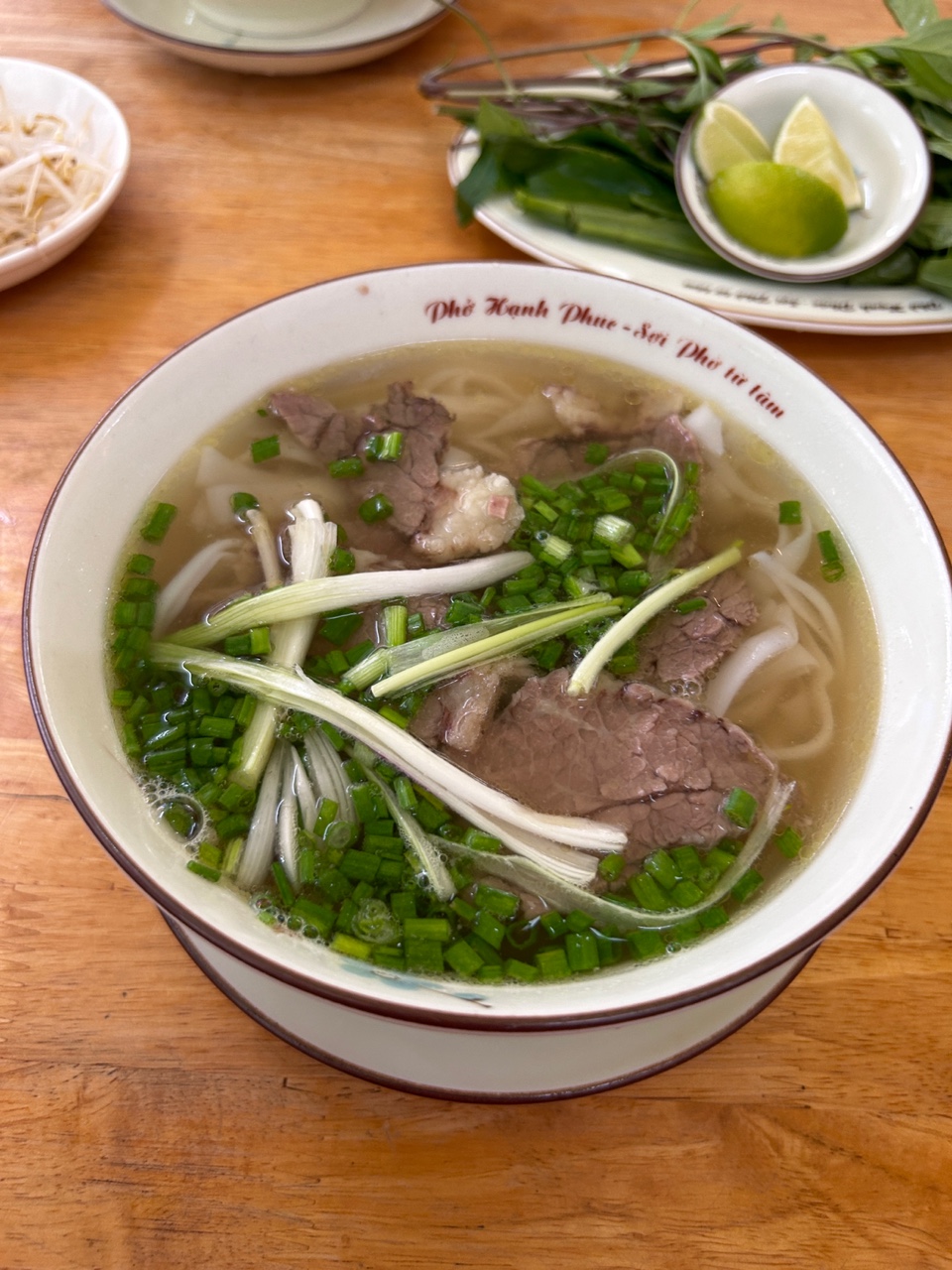 베트남 나트랑 포한푹 PHO HANH PHIC 쌀국수