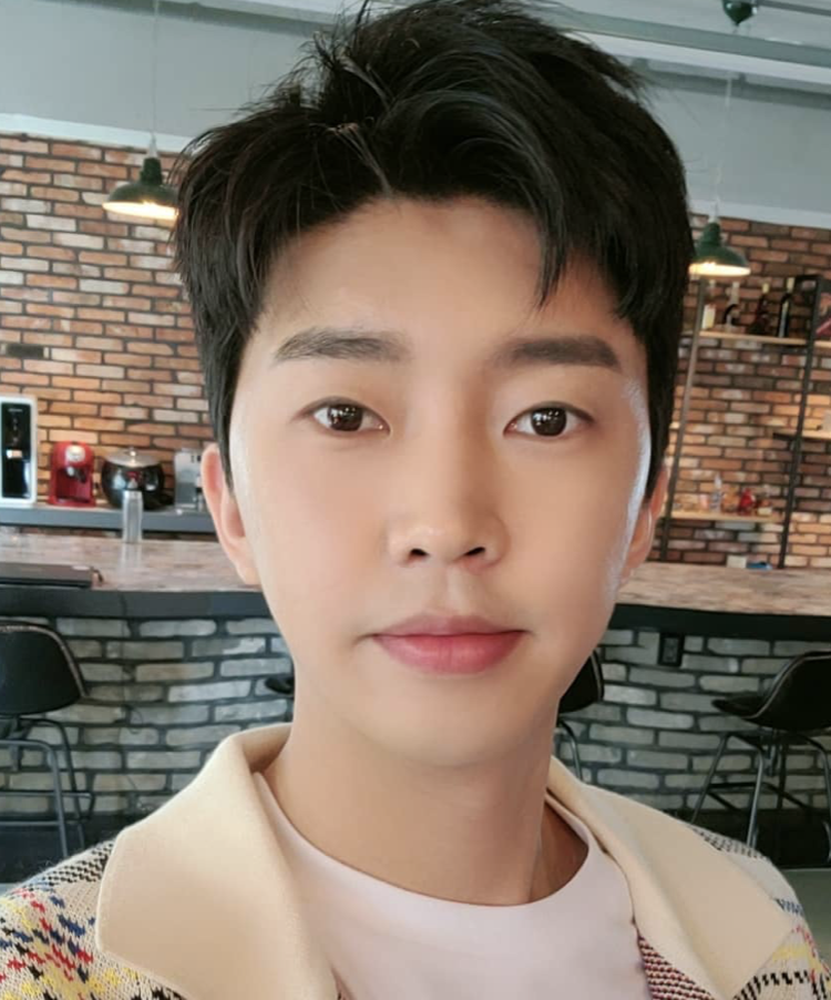 임영웅 흡연 논란