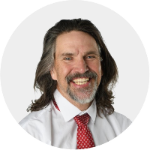 우울증 증상 완화가 어려운 이유에 대해 인용한 자료에 등장하는 Dave Eldredge, MSW, LCSW, Huntsman Mental Health Institute의 임상 운영 수석 이사 이미지