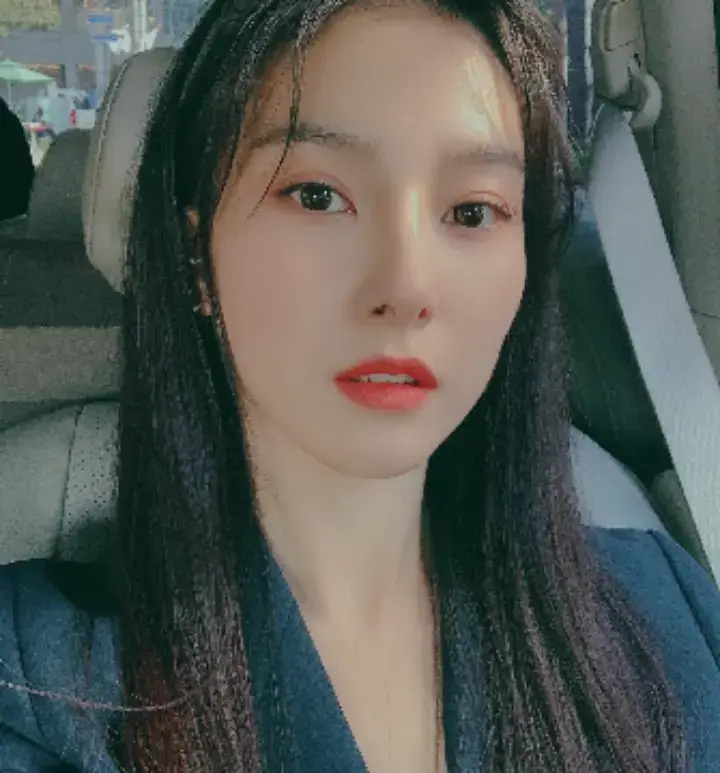 배우-김소은-사진