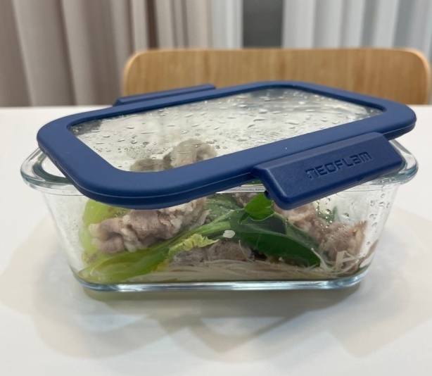 밀폐용기 뚜껑 여는 법