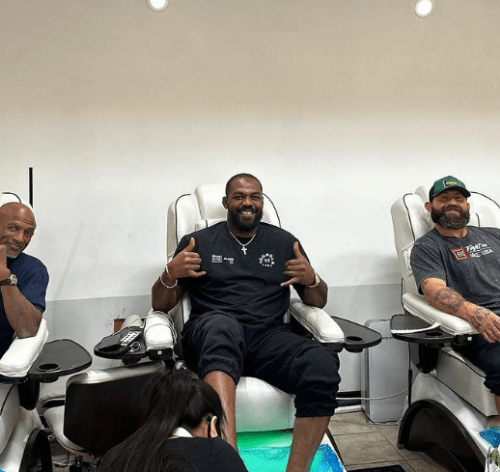 UFC 존 존스 아웃