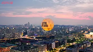 하늘에 뜬 서울달 홍보 사진