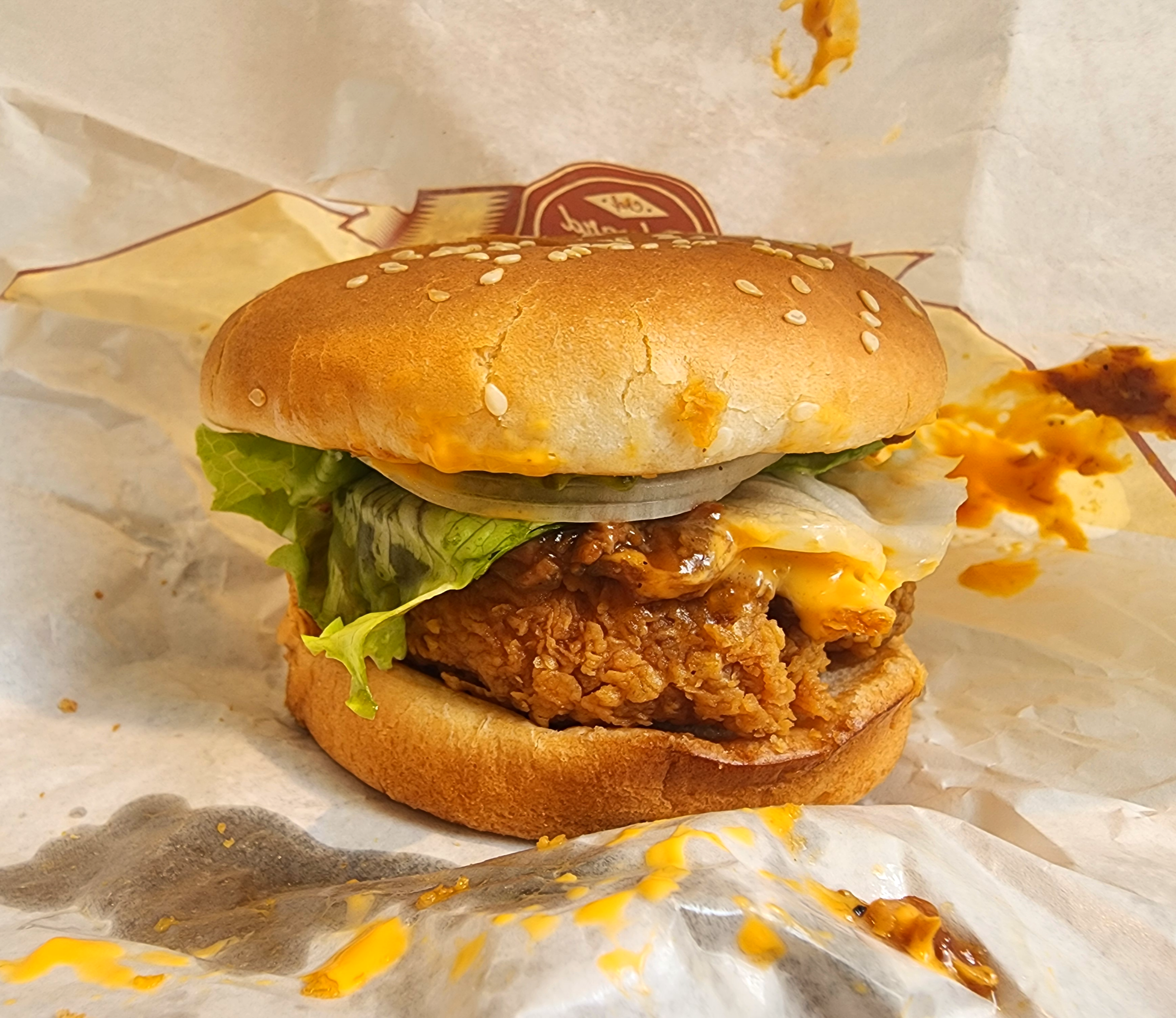 맘스터치_에드워드리싸이버거