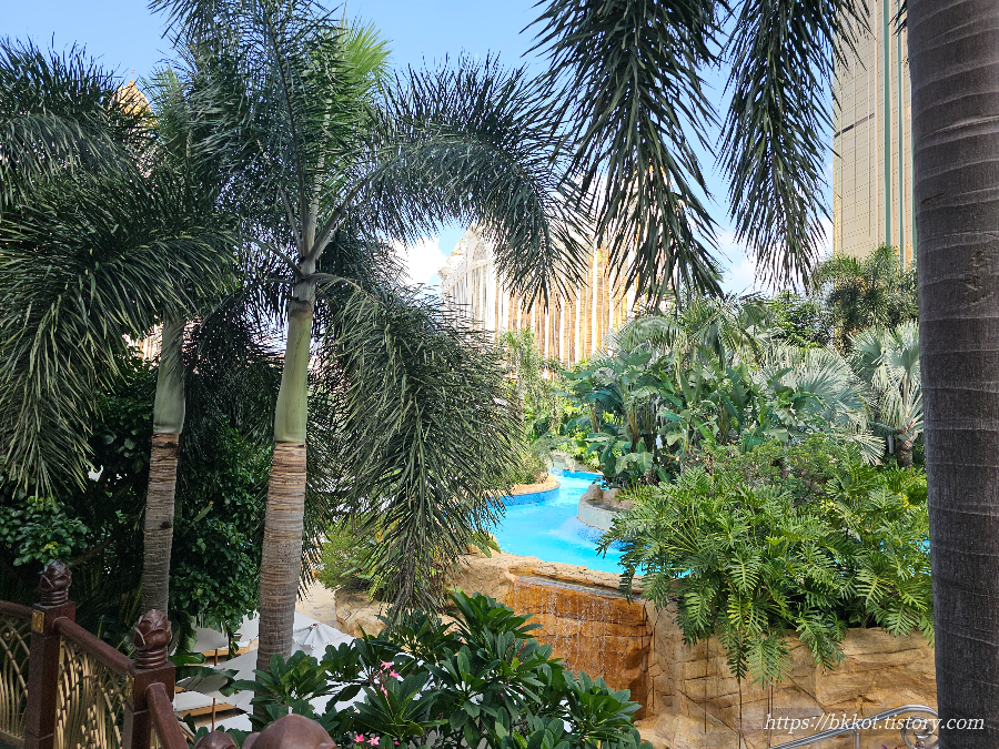 마카오 갤럭시 그랜드 리조트 덱