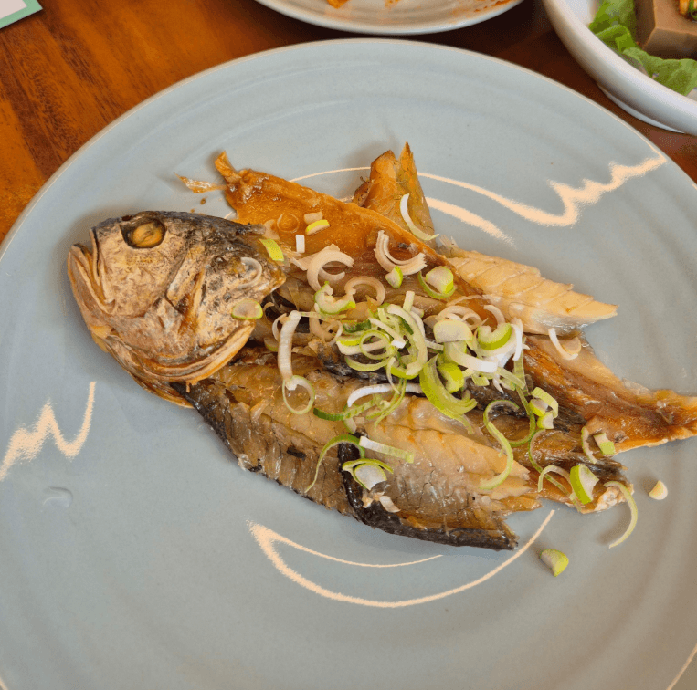 남원 그림정 보리굴비 통통한 살과 고소한 맛이 특징인 대표 메뉴