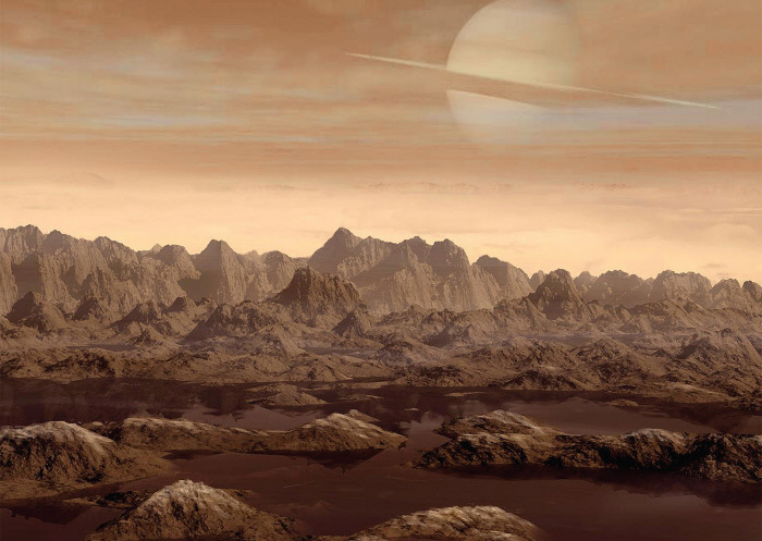 토성의 위성 타이탄의 상상도. 타이탄에는 차가운 메탄 성분의 액체가 표면 곳곳에 고여 있으며, 수심이 300m 이상인 바다도 있다고 최근 우주과학계는 밝혔다. 미국항공우주국(NASA) 제공