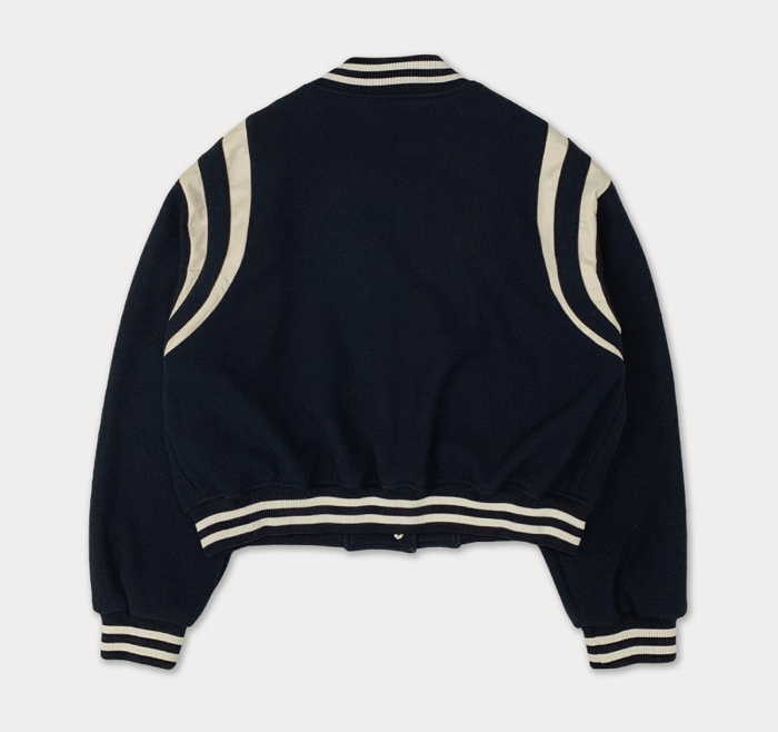 런닝맨 701회 송지효 바시티자켓