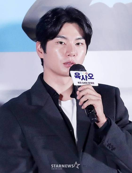 이이경, '놀뭐'와 '슈돌' 비판 면치기 강요 강제 하차 PD 제작진 공개저격