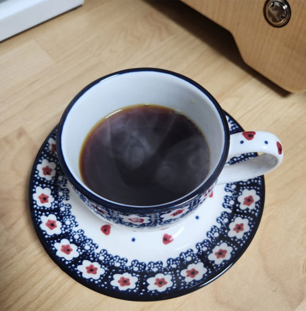 페루 후닌 페레네 따뜻한 커피