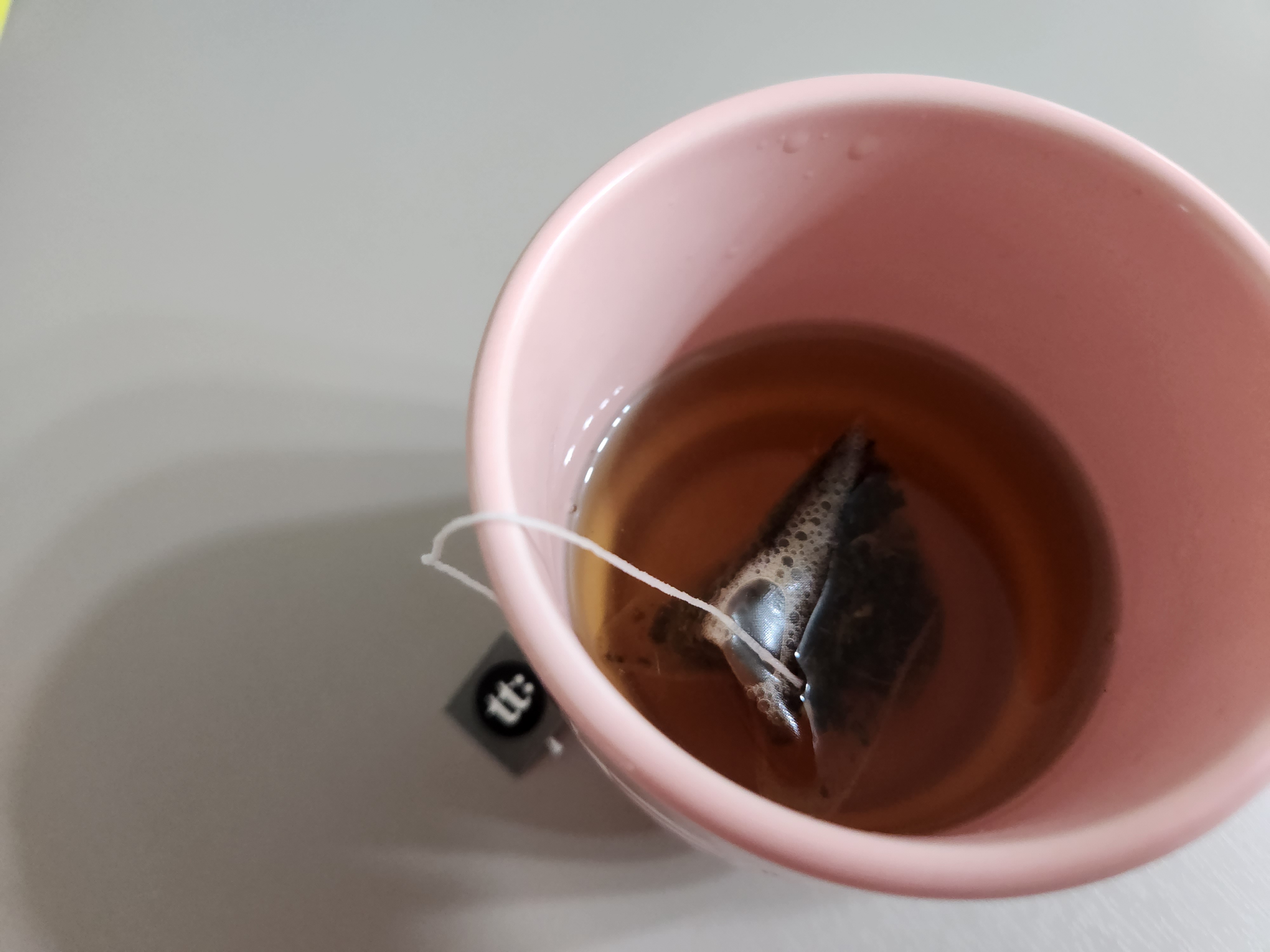 파스쿠찌 홍차 영그레이 릴렉스되는 느낌이에요