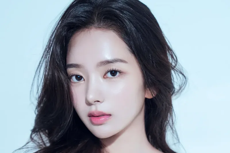 나쁜 기억 지우개에서 치시온 역을 맡은 이루비