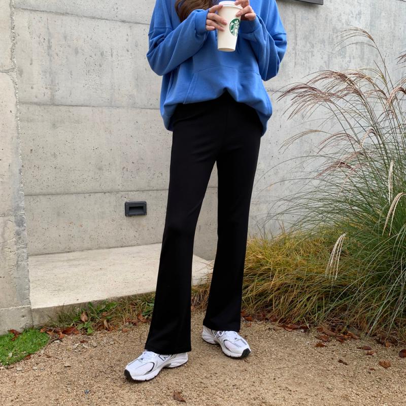 하이웨스트 편한 부츠컷슬랙스 밴딩 와이드팬츠 여자 슬랙스 기모 나팔바지 가을 겨울팬츠