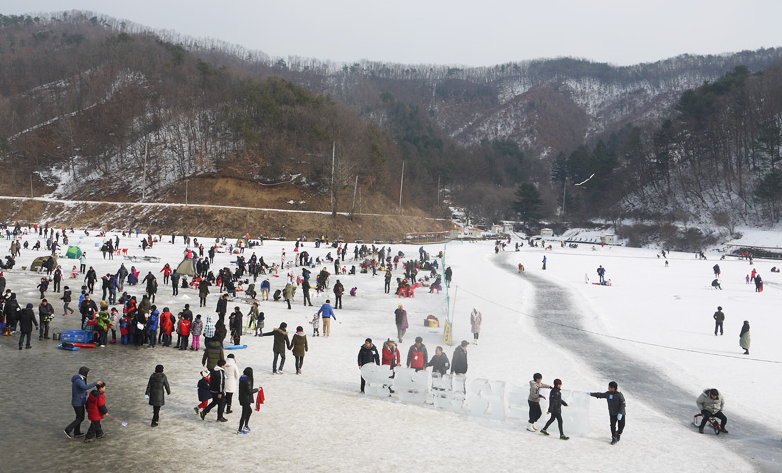 양평 빙어축제, 백동저수지 전경