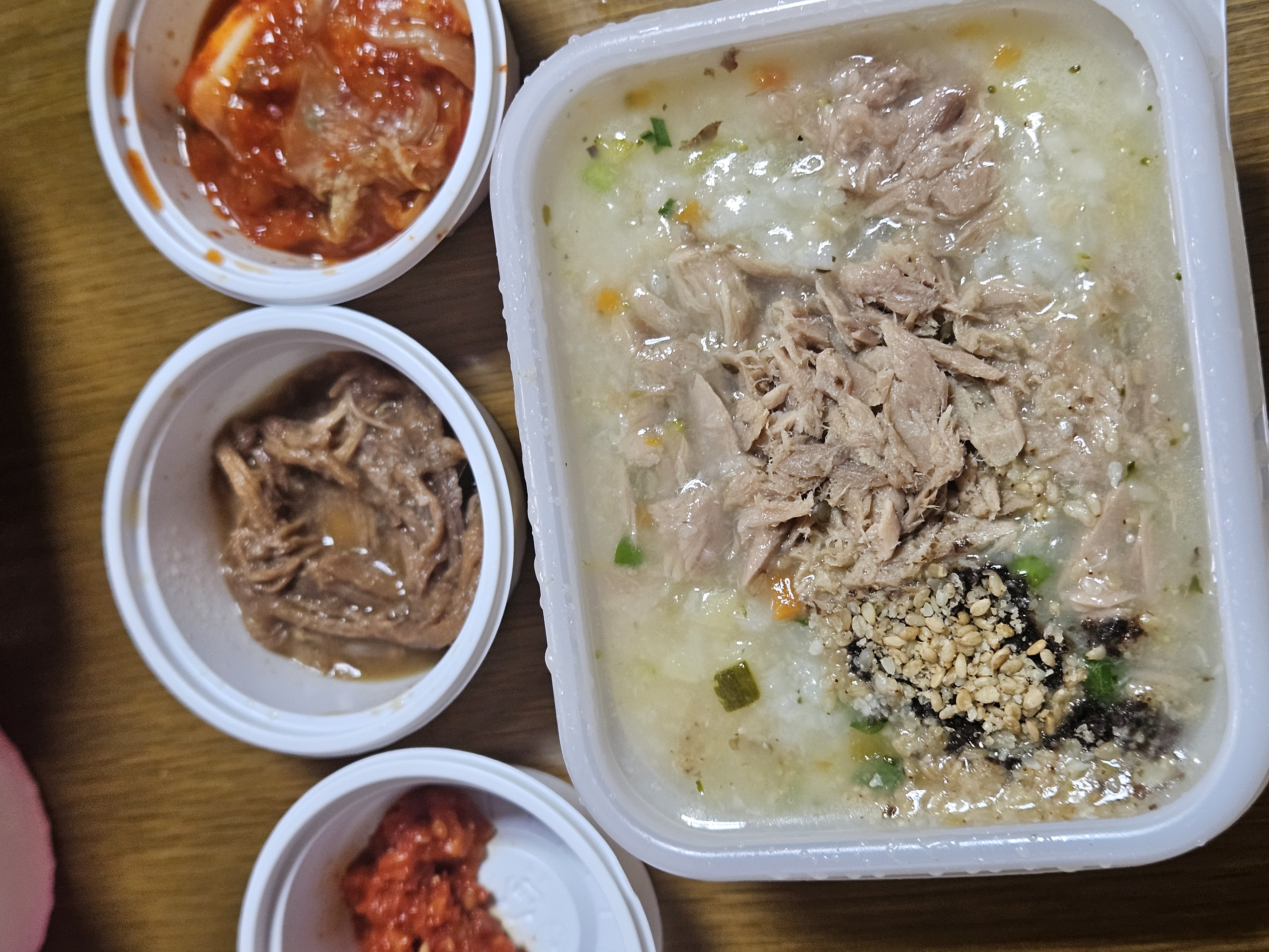 제주 서귀포 본죽 참치 야채죽 관련 사진