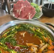 생방송투데이 5월 8일 외국인의밥상 김포 버섯칼국수 맛집