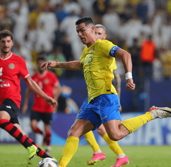 호날두 수입 1위