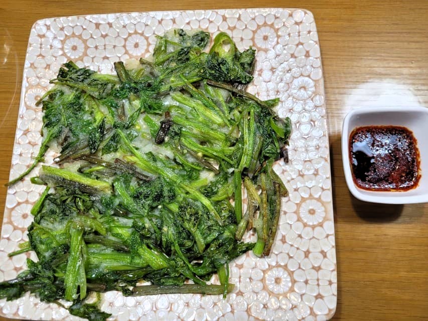 바삭한 미나리전 소주 안주