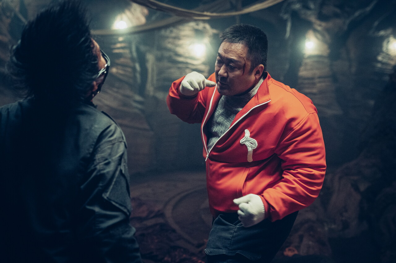 관련영화 포스터 이미지