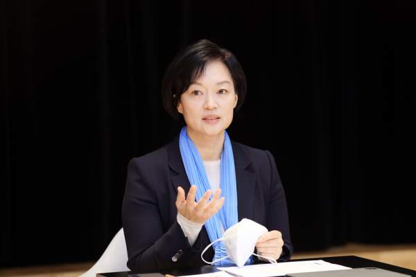 한성숙 프로필 제50대 국무총리 취임 나이 학력 고향 중기부 장관 및 모두의 창업 사과 핵심 정리