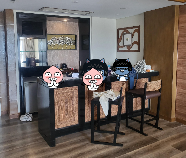 막탄 스위트룸 거실 주방