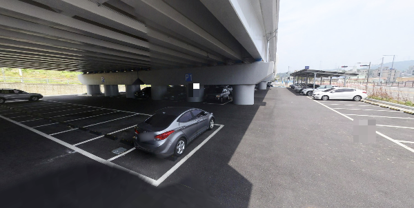 월내역 주차장 내부