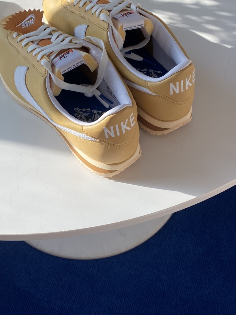 나이키 코르테즈 23 SE(FD0400-725)