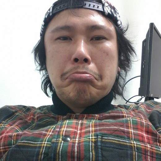 육중완 프로필