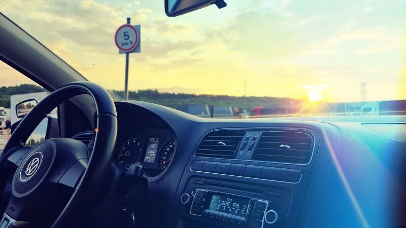 차량-내부-핸들-공조기