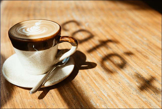 백억커피 소자본 창업아이템으로 굿