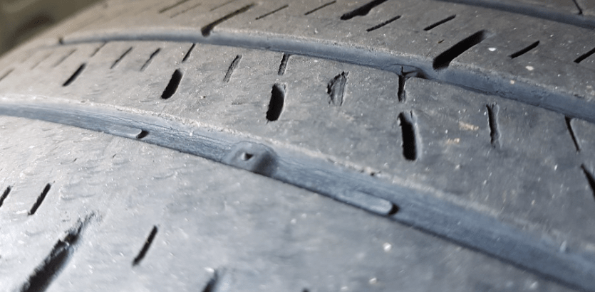 타이어 마모 사진