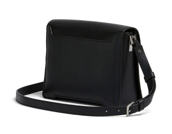 사랑은 외나무다리에서 6회 정유미 가방