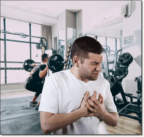 갑자기 심장에 통증을 느끼는 남자