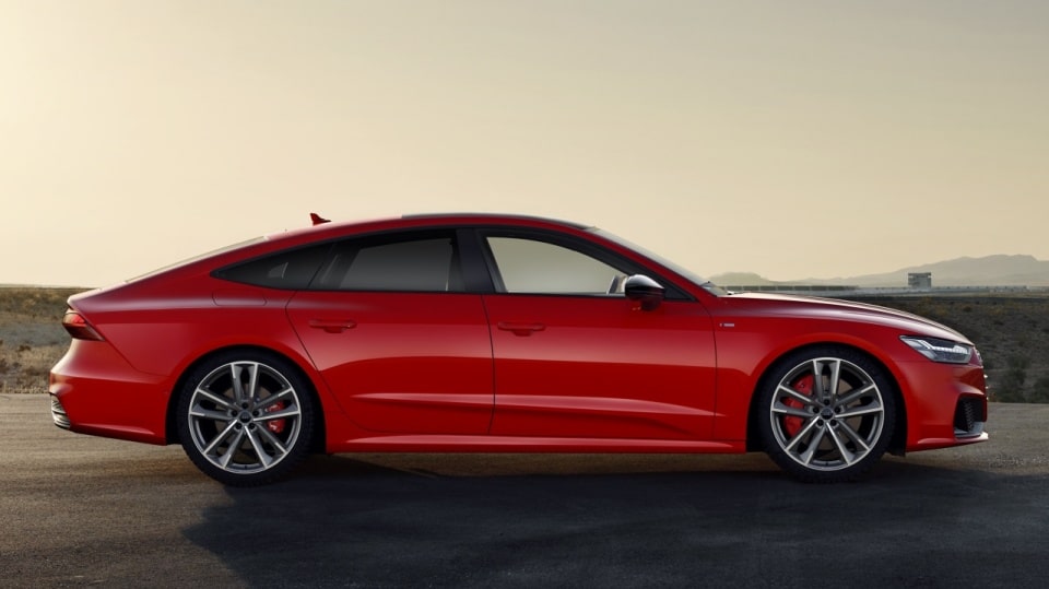 A7 스포트백 TFSI e는 그랜드 투어러를 지향하는 모델입니다.