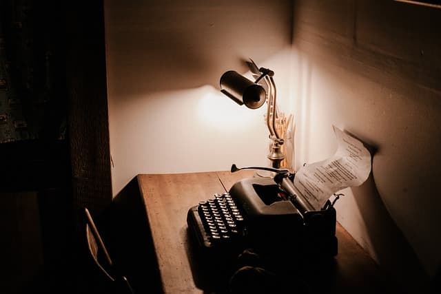 warm room light