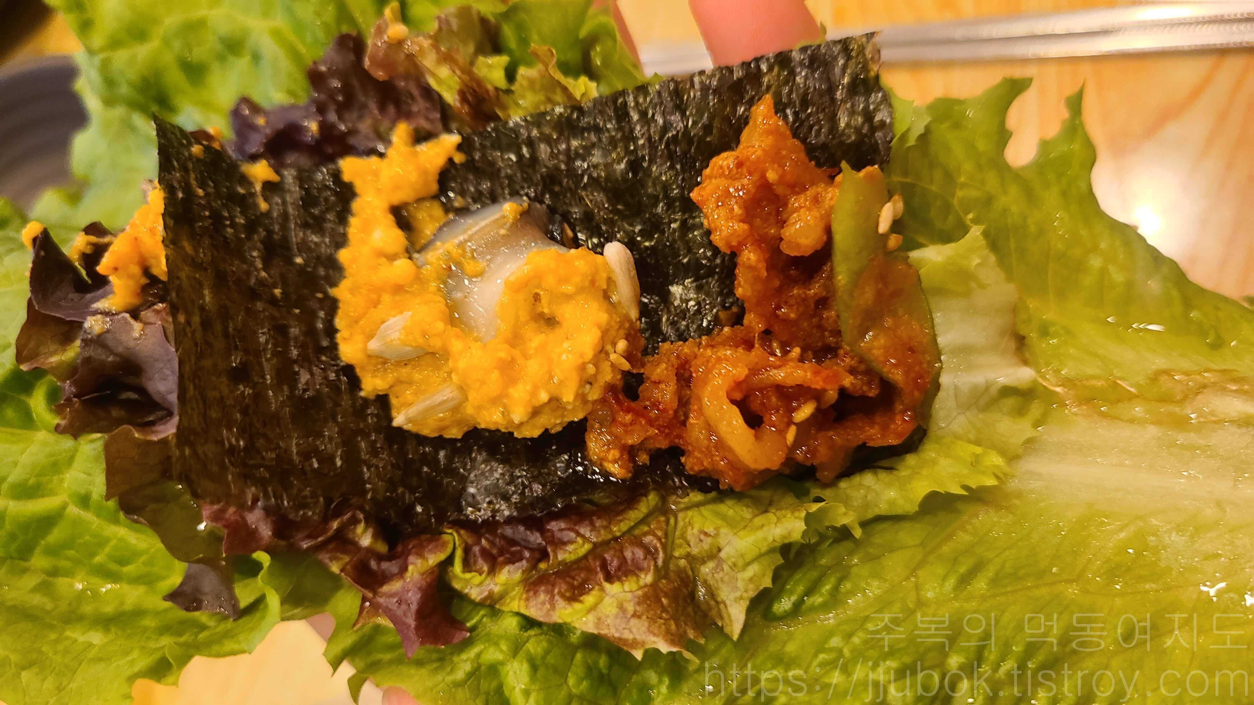 오구당당-우렁쌈밥-조합