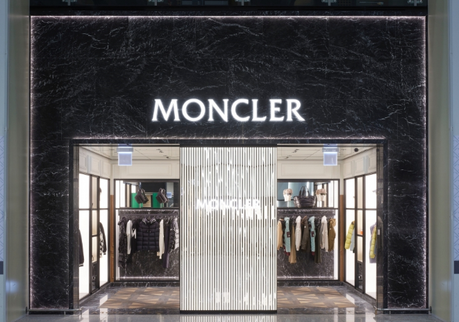몽클레르 매장 사진