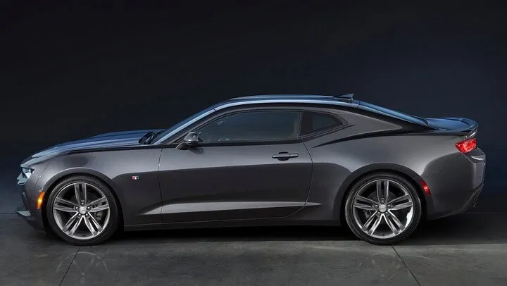 쉐보레 카마로 측면