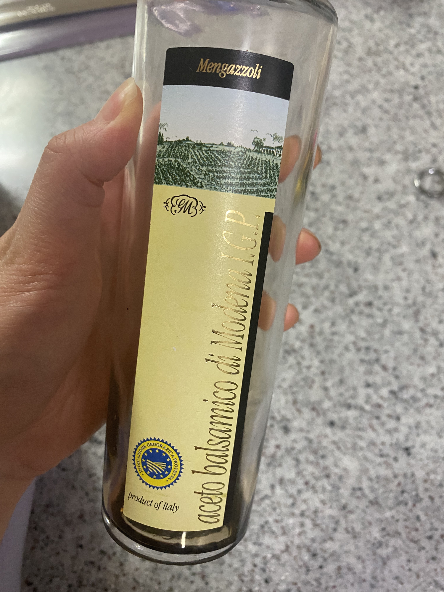 멩가졸리 발사믹 식초