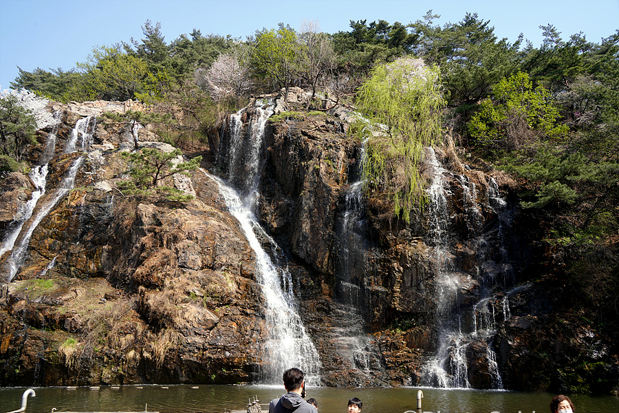 홍제천 인공폭포