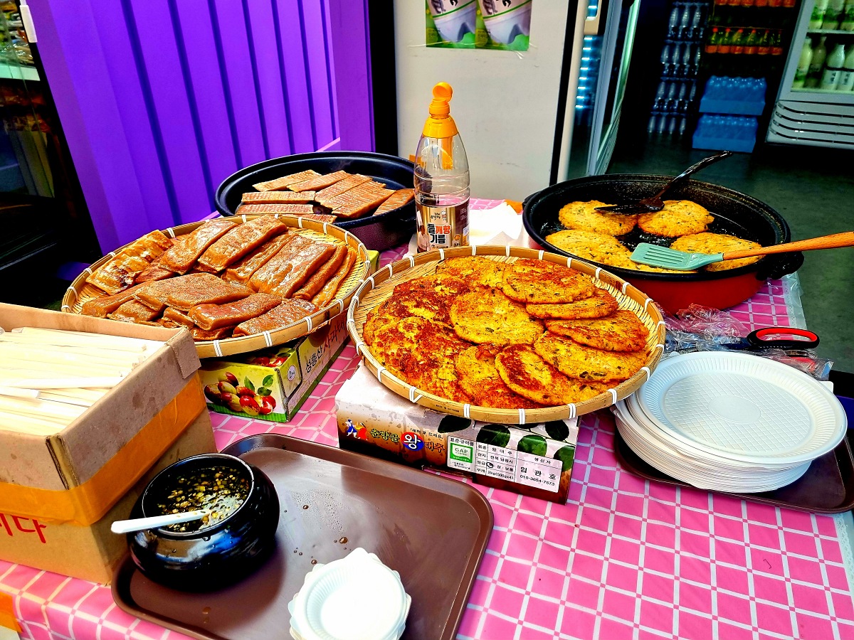 다시 찾아간 2024 인제 가을꽃축제: 국화, 야생화, 수변산책로, 숲 속 꽃길의 매력