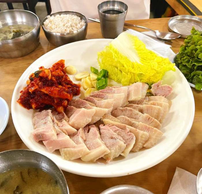 잠실새내 신천 맛집 추천 생방송투데이 수도권 최고의 보쌈 TOP10 꼬막김치보쌈 오늘방송 빅데이터 랭킹 맛집