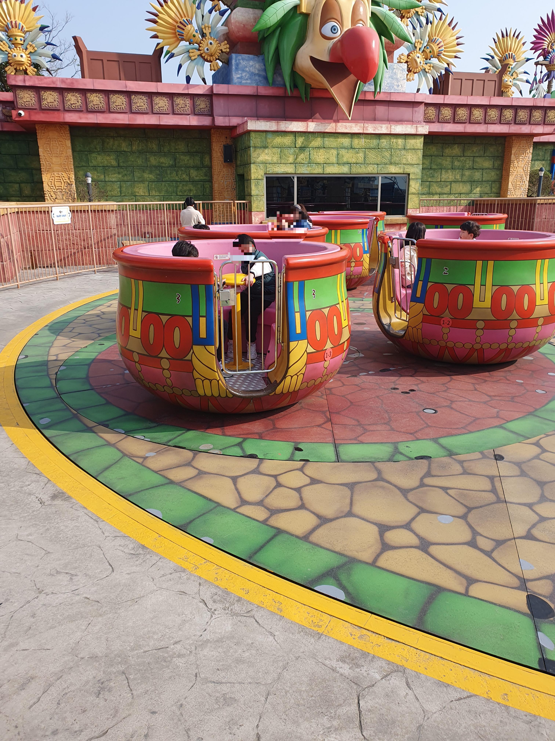 신화월드 테마파크 놀이기구